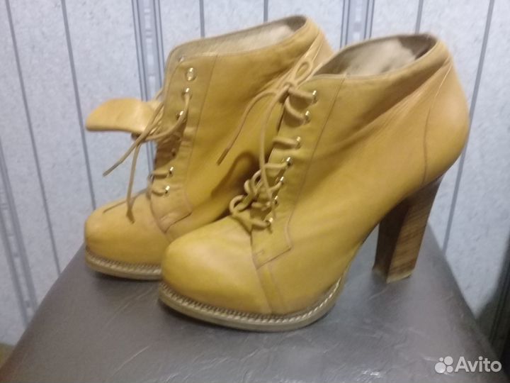 Ботильоны женские брендовые