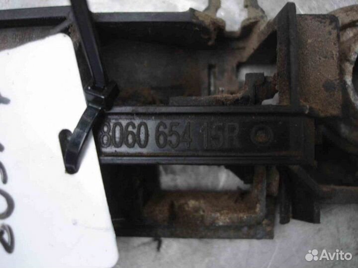 Кронштейн Renault Master III 2010