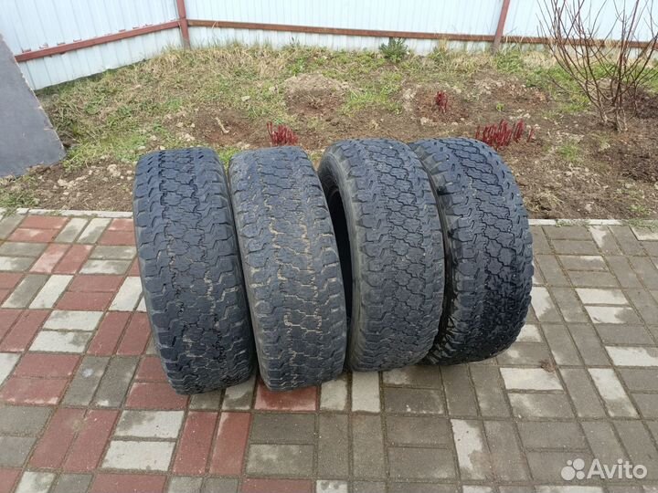 Goodyear Wrangler AT/SA 235/70 R16 106T