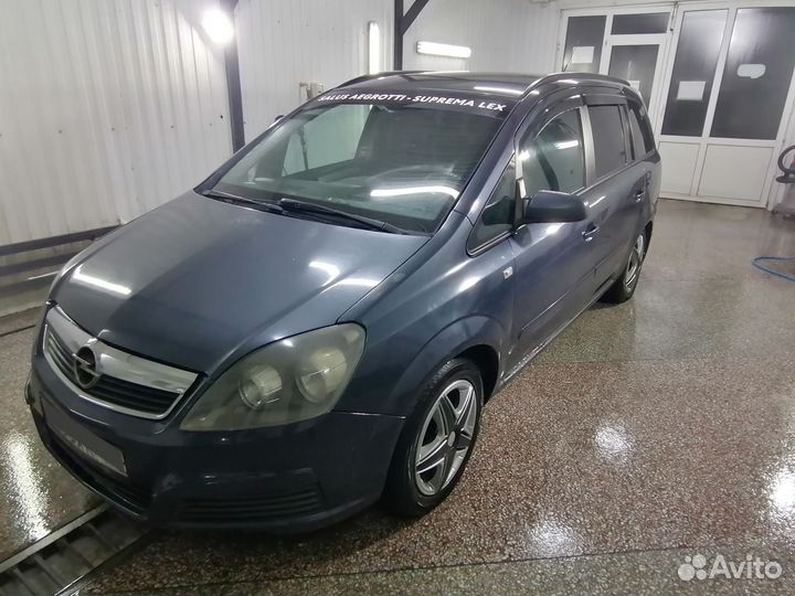 Opel Zafira 1.6 МТ, 2007, 350 000 км
