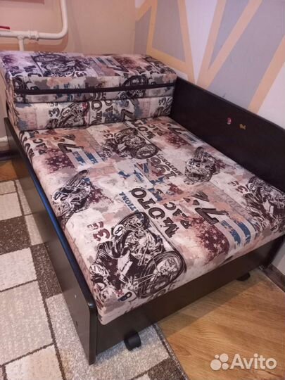 Кровать-диванчик