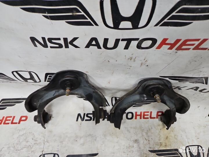 Рычаг верхний передний Honda Accord CU2 K24A 2009
