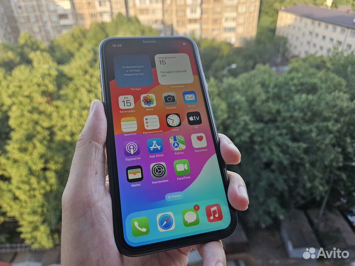iPhone 11, 64 ГБ
