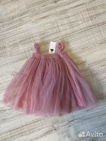 Новое нарядное платье для девочки 2 годика