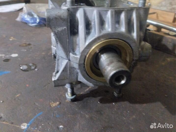 Картер снегохода Поларис инди 440