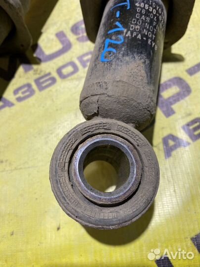 Задние амортизаторы Toyota Corolla E120