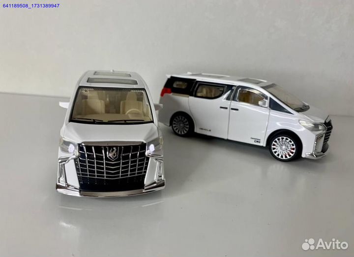 Инерционная машинка Toyota Alphard металлическая