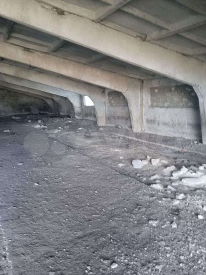 Здание, 1500 м²