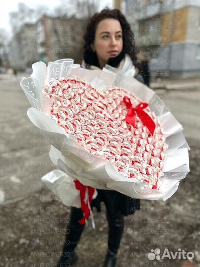 Съедобный букет из конфет рафаэлло сладкий букет