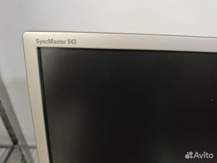 Монитор Samsung syncmaster 943