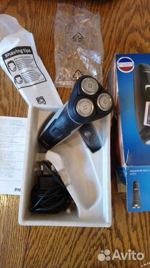 Электробритва Philips shaver 1000 S1231