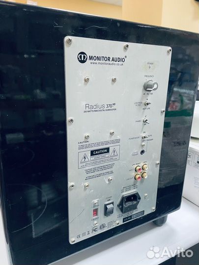 Активный сабвуфер Monitor Audio Radius R370 HD цн