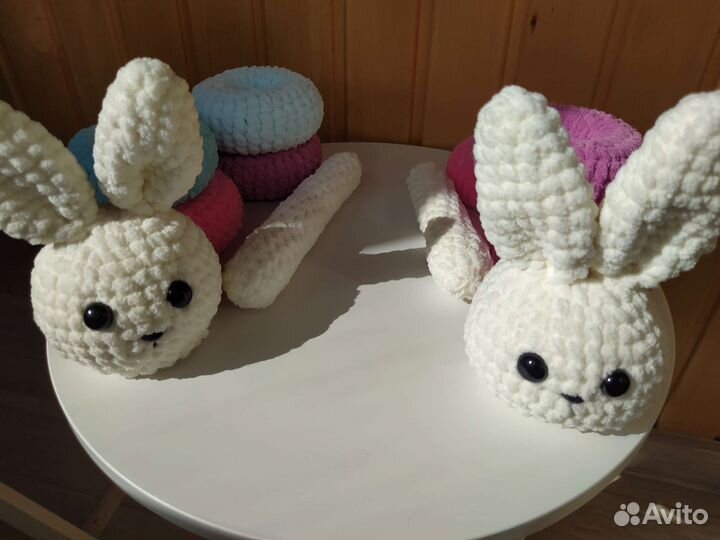 Вязаная игрушка пирамидка