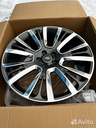 R22 Michelin Pilot Sport 4 SUV 275/40, PCD 5x120 DIA 72.6