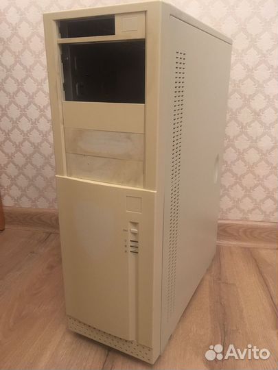 Корпус сервера InWin Q500 2003 Big Tower