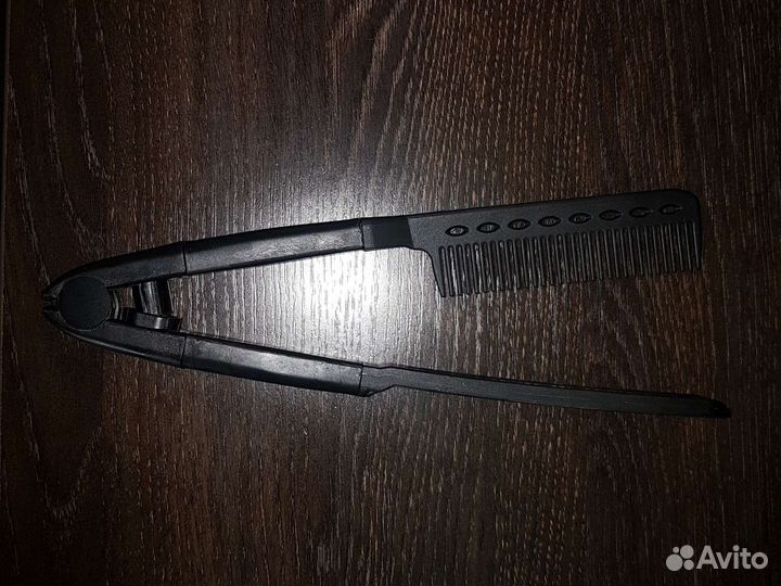 Расческа для выпрямления утюжком