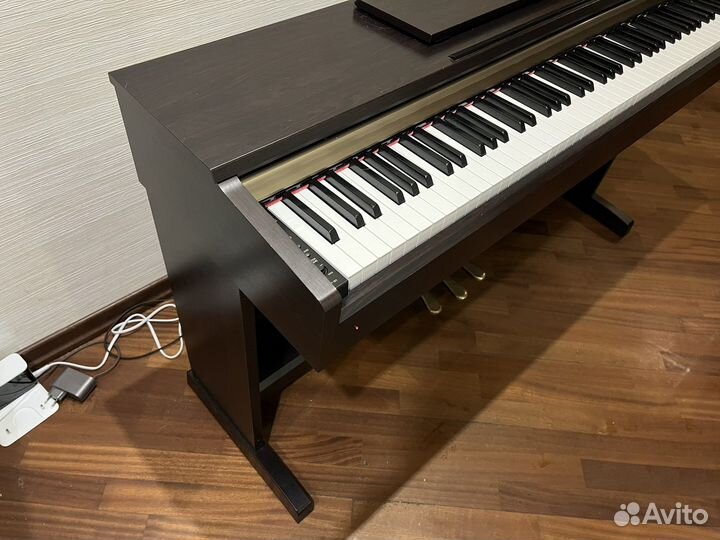 Цифровое пианино yamaha YDP-151