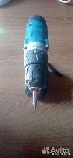 Шуруповерт Bort 12w