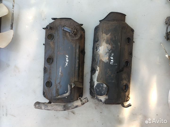 Клапанная крышка Митсубиси Паджеро 6g72