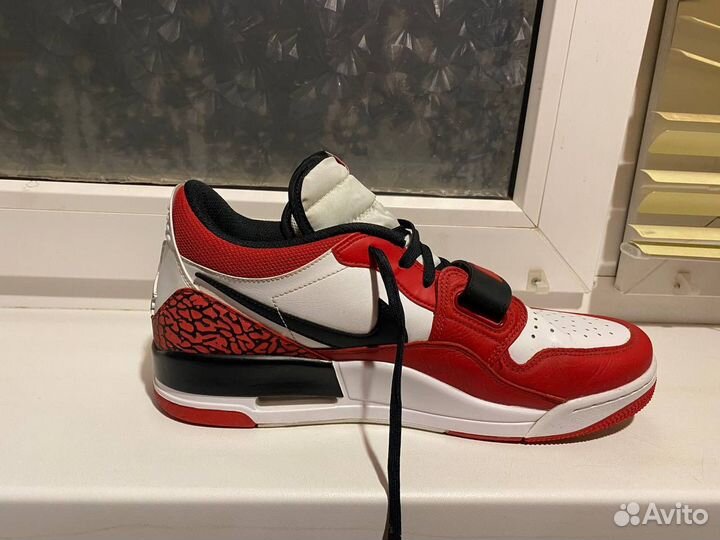 Кроссвоки Air jordan legacy 312 low chicago red