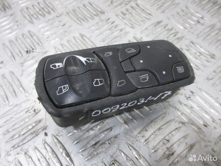 Блок управления стеклоподъемника левой двери Merce