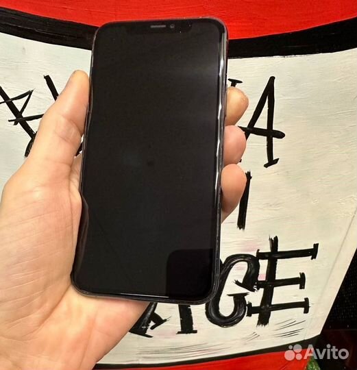 iPhone 11 Pro, 64 ГБ