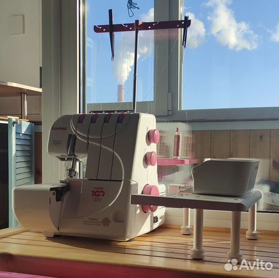 Оверлок Janome 793PG Anniversary Edition
