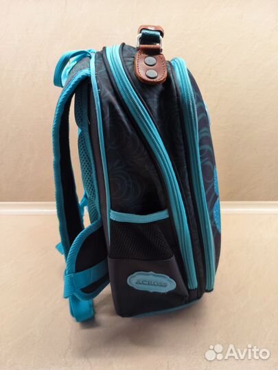 Школьный рюкзак Across