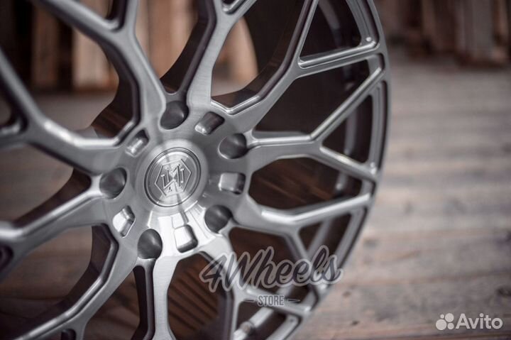 Кованые диски Lexus LX R22