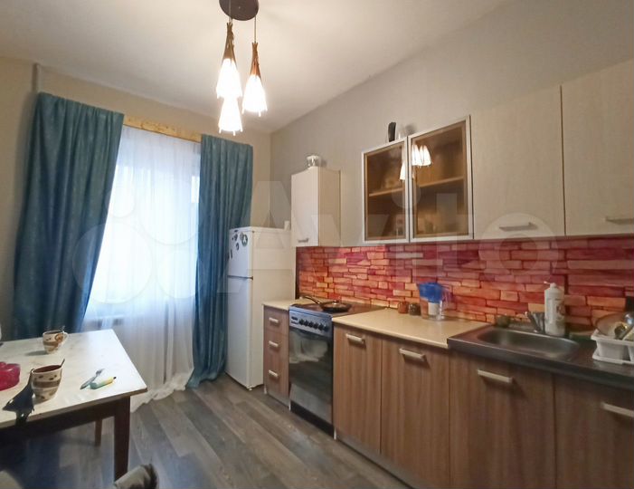 Комната 11 м² в 3-к., 9/10 эт.