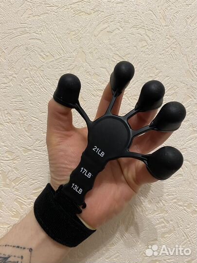 Эспандер кистевой для пальцев регулируемый