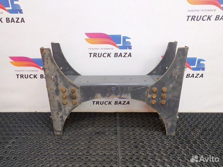 Траверса рамы поперечная Renault Premium