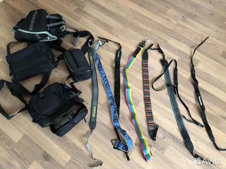 Сумки и ремни для фотоаппаратов и видеокамер