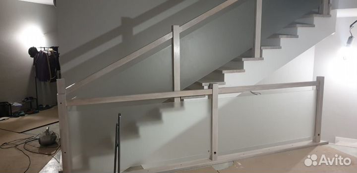 Деревянную лестницу сделаем