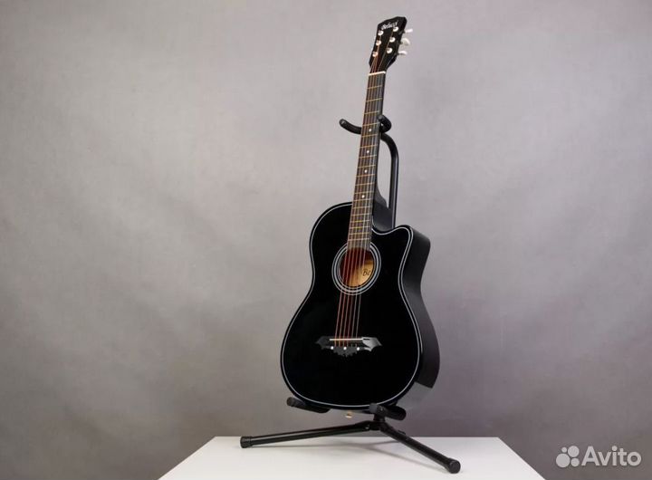 Акустическая гитара