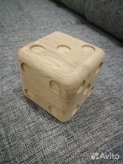 Игральный кубик,игральная кость