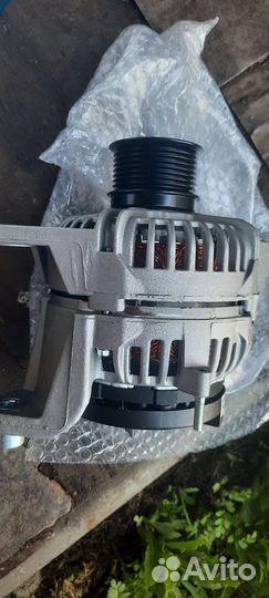 Генератор mahle 28V 80А MG800