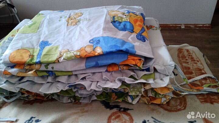 Бортики в кроватку