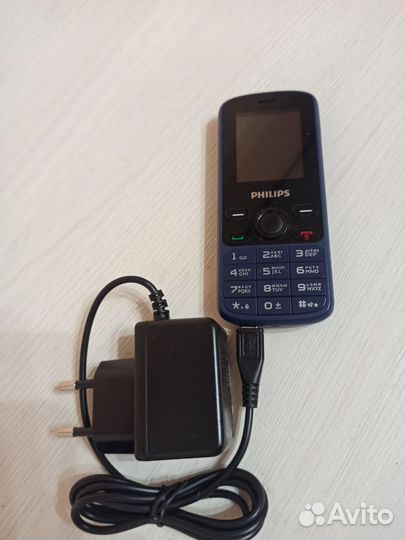 Телефон Philips Xenium E2101