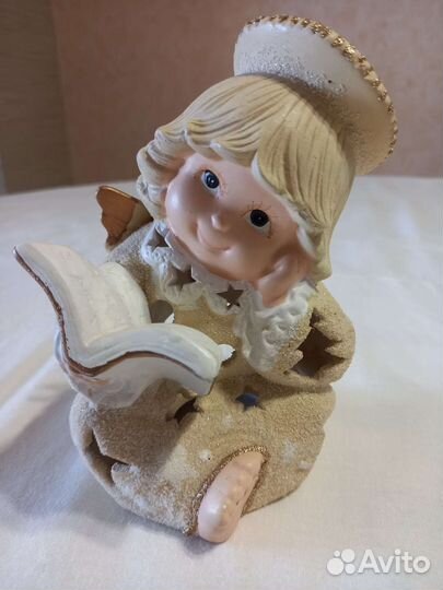 Статуэтка ангел
