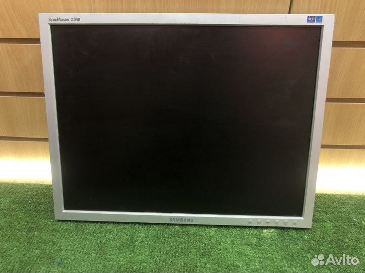 Монитор. Samsung 19-21