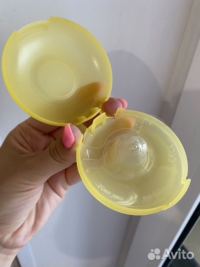 Накладки на грудь для кормления medela