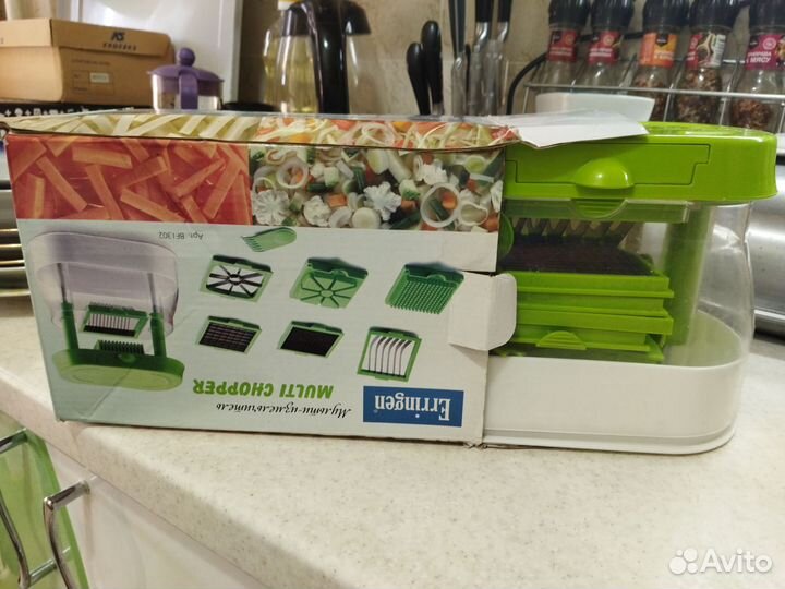 Кофеварка и универсальная овощерезка