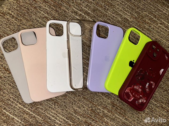 Чехлы на телефон iPhone 13