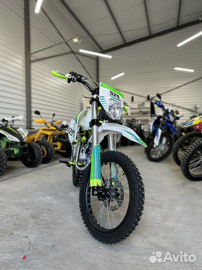 Питбайк Motoland TCX125 E