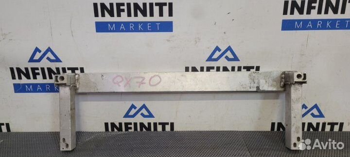 Передняя часть подрамника передняя Infiniti Qx70