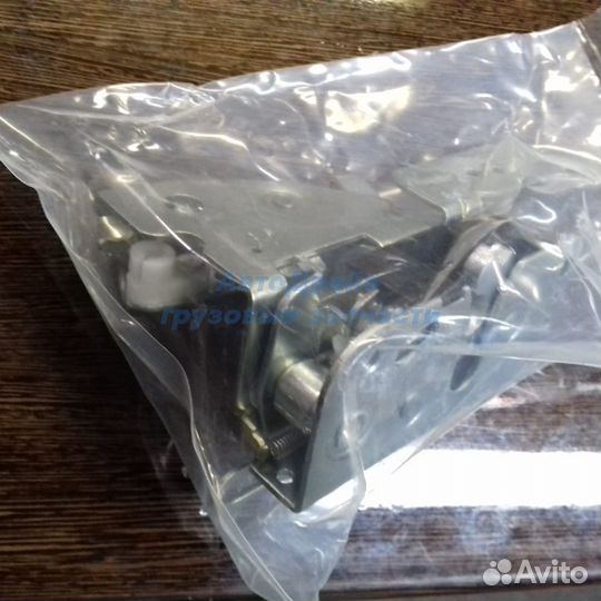 Замок двери Ман Тга левый 81626806149