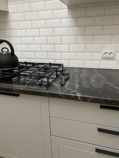 2-к. квартира, 74 м², 6/8 эт.