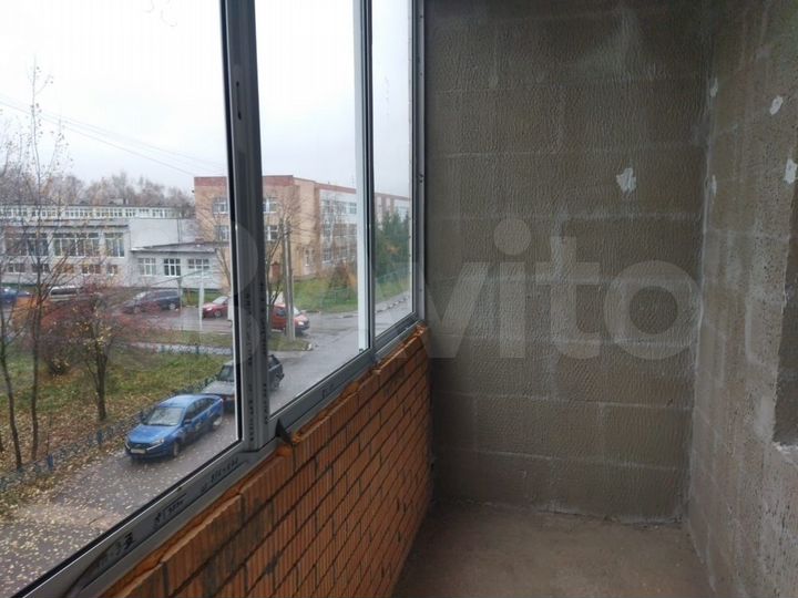 2-к. квартира, 65 м², 3/6 эт.