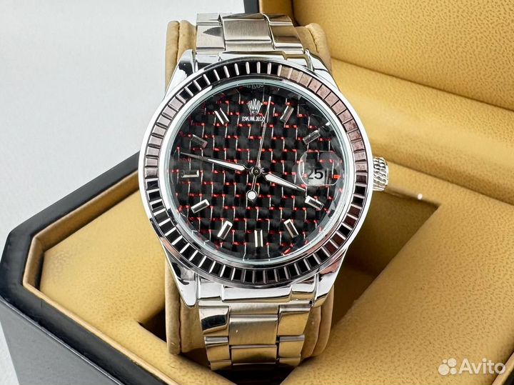 Наручные часы Rolex с камнями